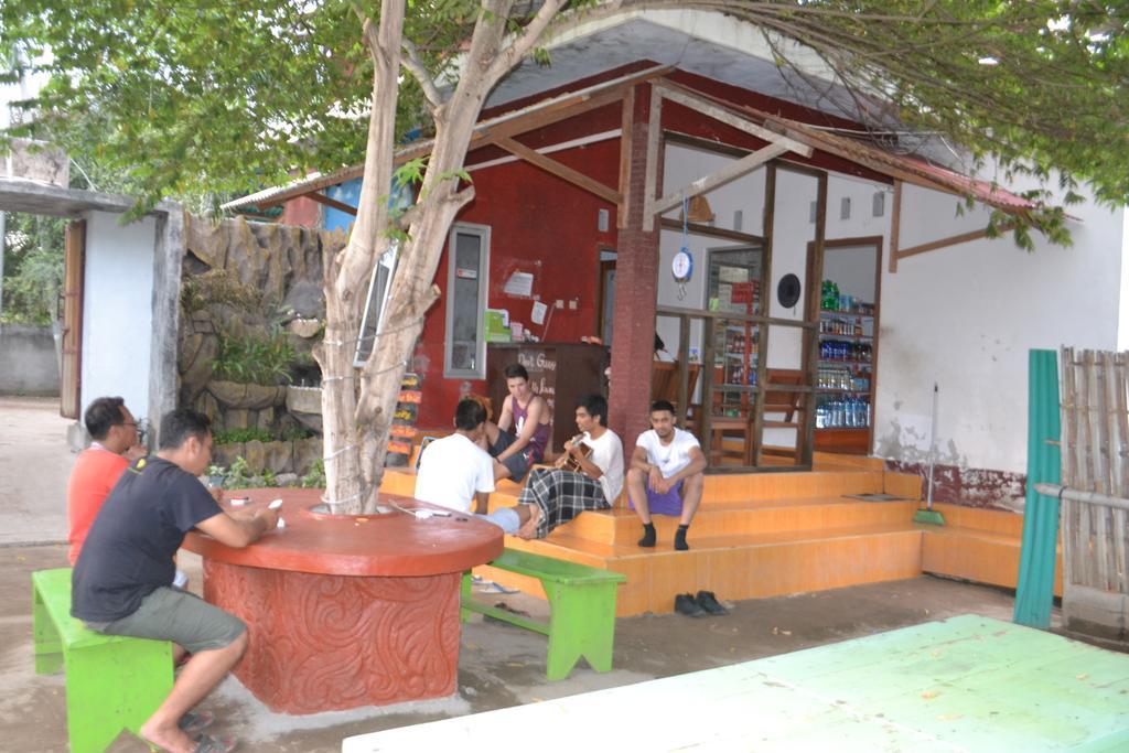 Kiayazo Hotel กีลีตราวางัน ภายนอก รูปภาพ