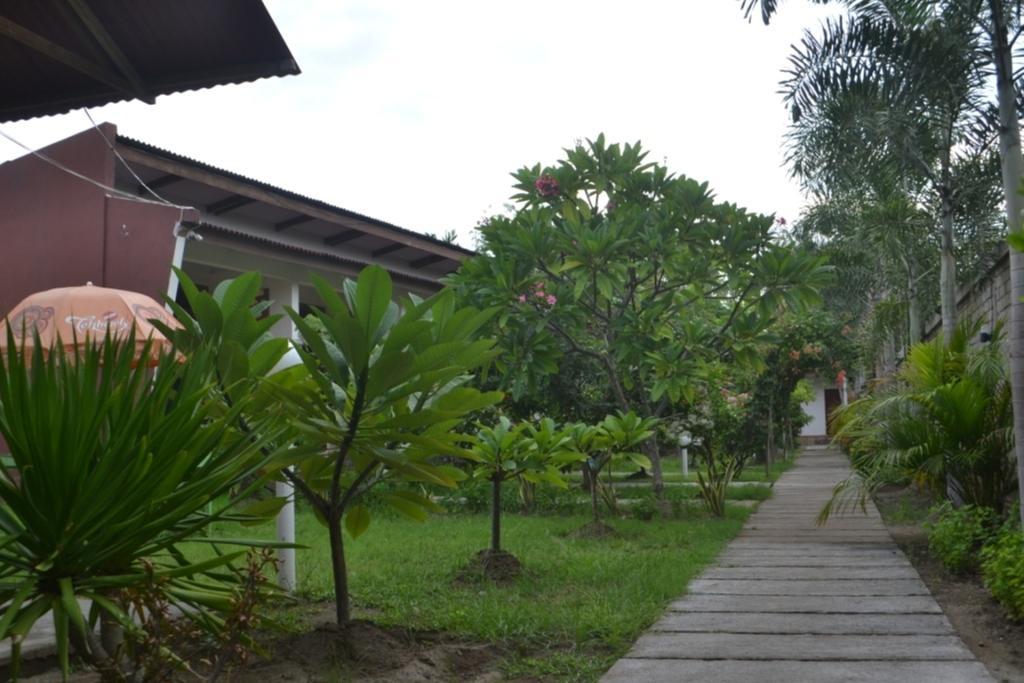 Kiayazo Hotel กีลีตราวางัน ภายนอก รูปภาพ