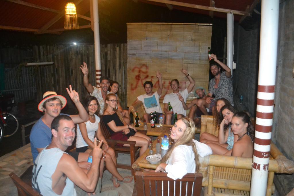 Kiayazo Hotel กีลีตราวางัน ภายนอก รูปภาพ