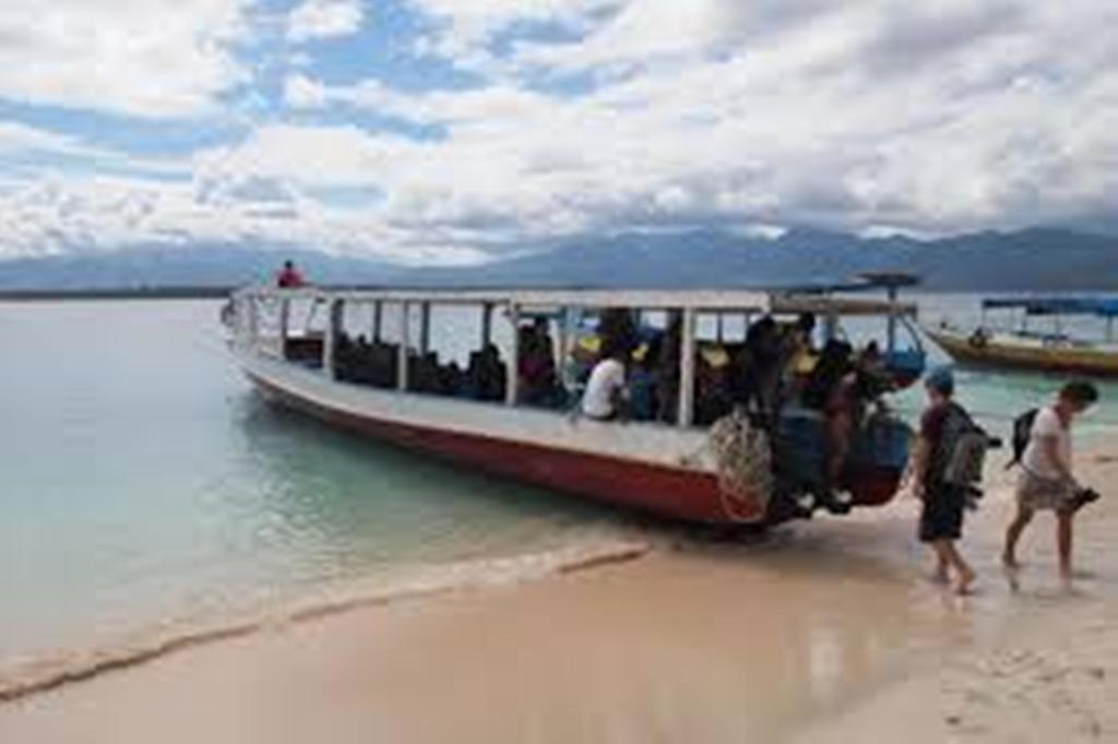 Kiayazo Hotel กีลีตราวางัน ภายนอก รูปภาพ