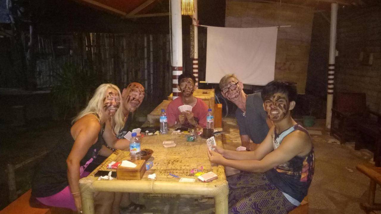 Kiayazo Hotel กีลีตราวางัน ภายนอก รูปภาพ