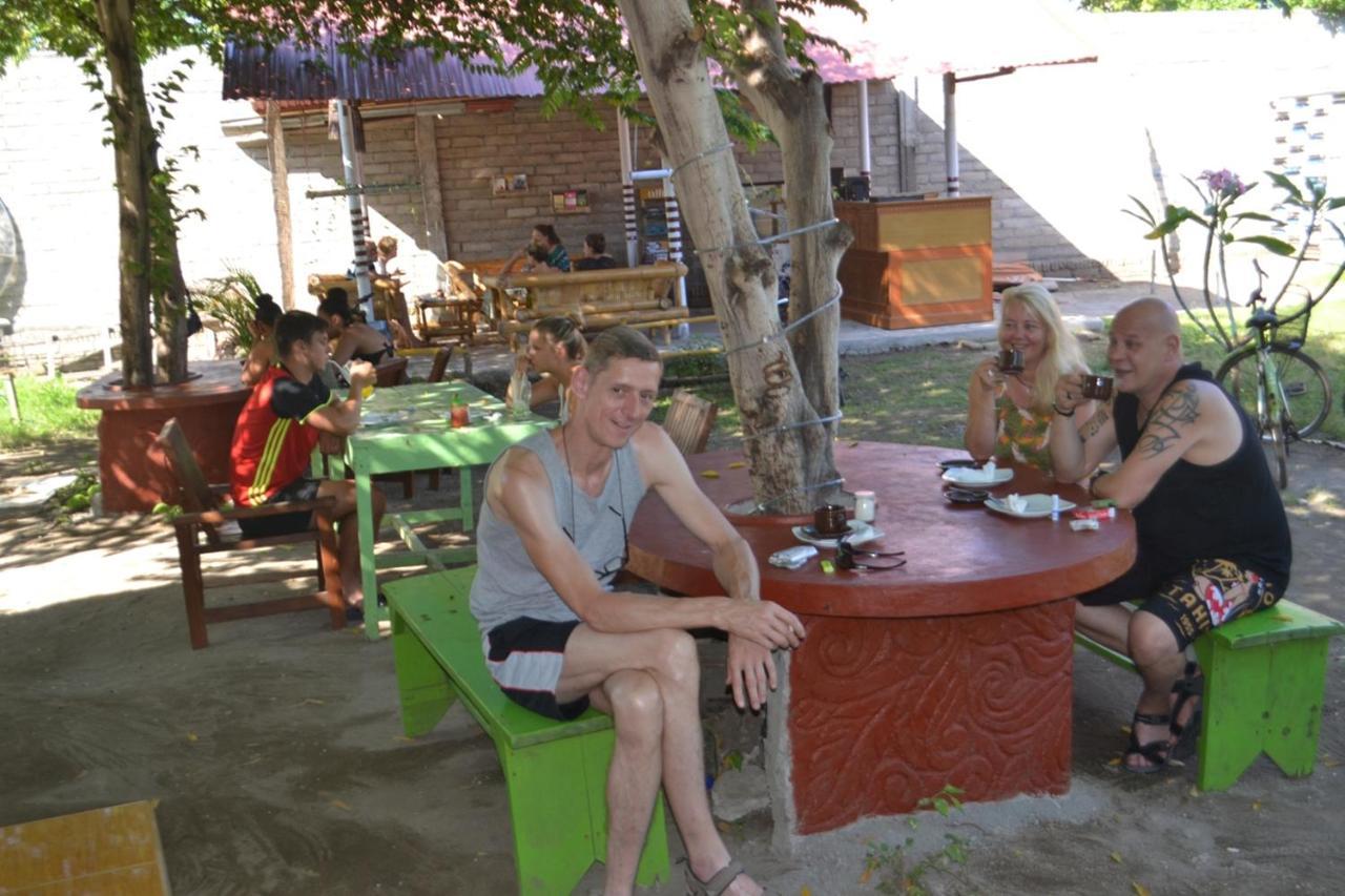 Kiayazo Hotel กีลีตราวางัน ภายนอก รูปภาพ